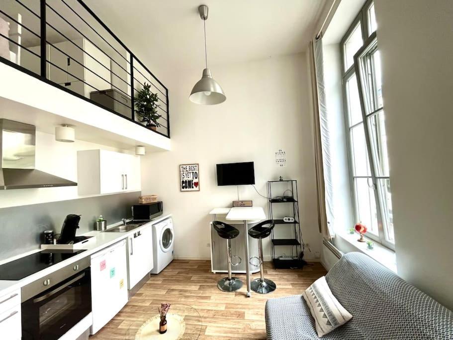 Tres Bel Appartement A 2 Pas Du Theatre Sebastopol Lille Zewnętrze zdjęcie